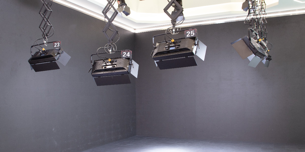 1704337595551892.jpg 01.jpg